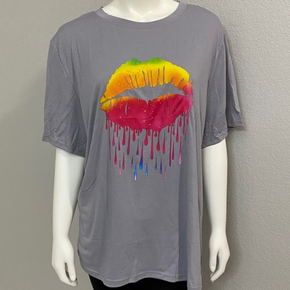 NWT Plus Rainbow Lips T-Shirt